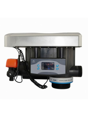 Автоматический клапан управления умягчением Runxin TMF77A3 по расходу для эффективной координации и контроля работы бытовых и коммерческих систем умягчения воды